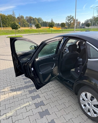 Ford Mondeo cena 34900 przebieg: 175000, rok produkcji 2013 z Legnica małe 232